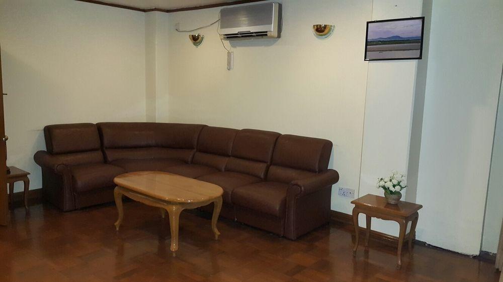 Panda Hotel Yangon Exteriör bild