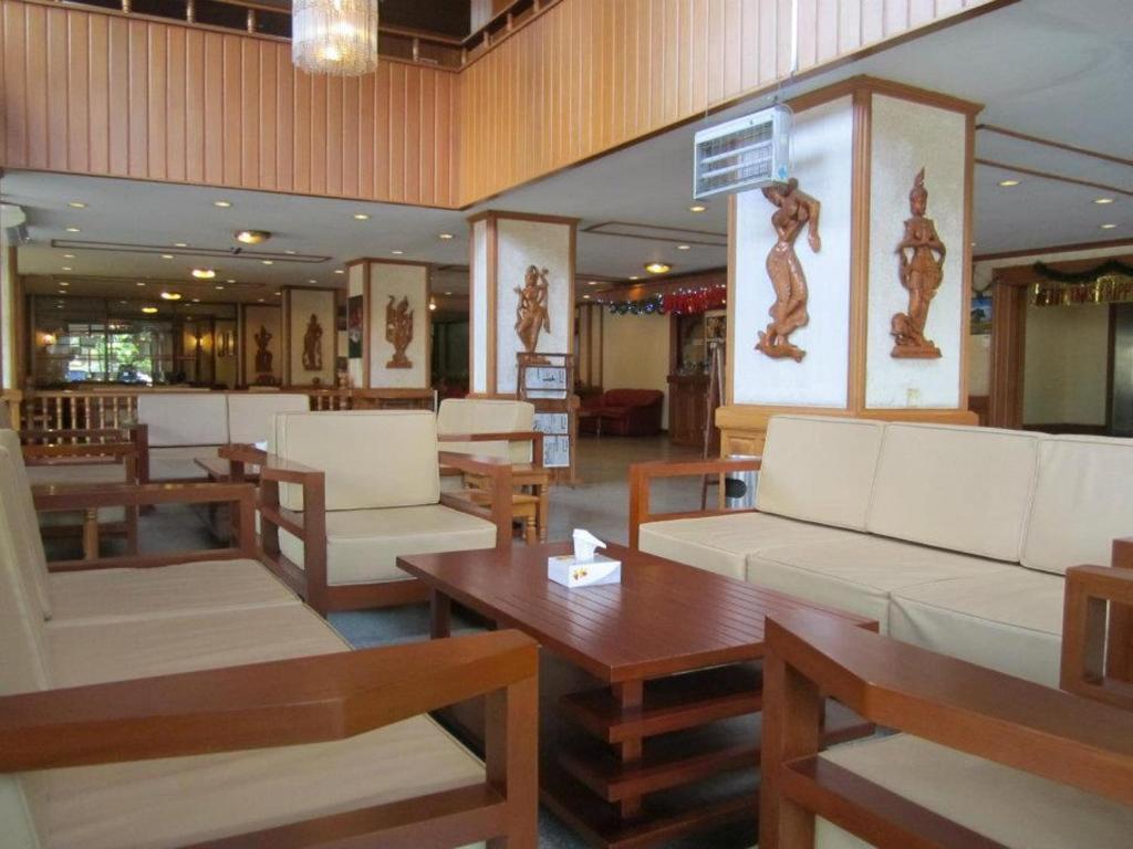 Panda Hotel Yangon Exteriör bild