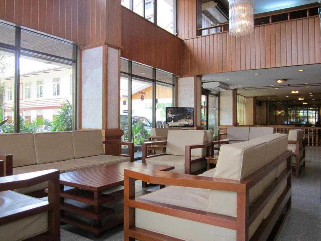Panda Hotel Yangon Exteriör bild