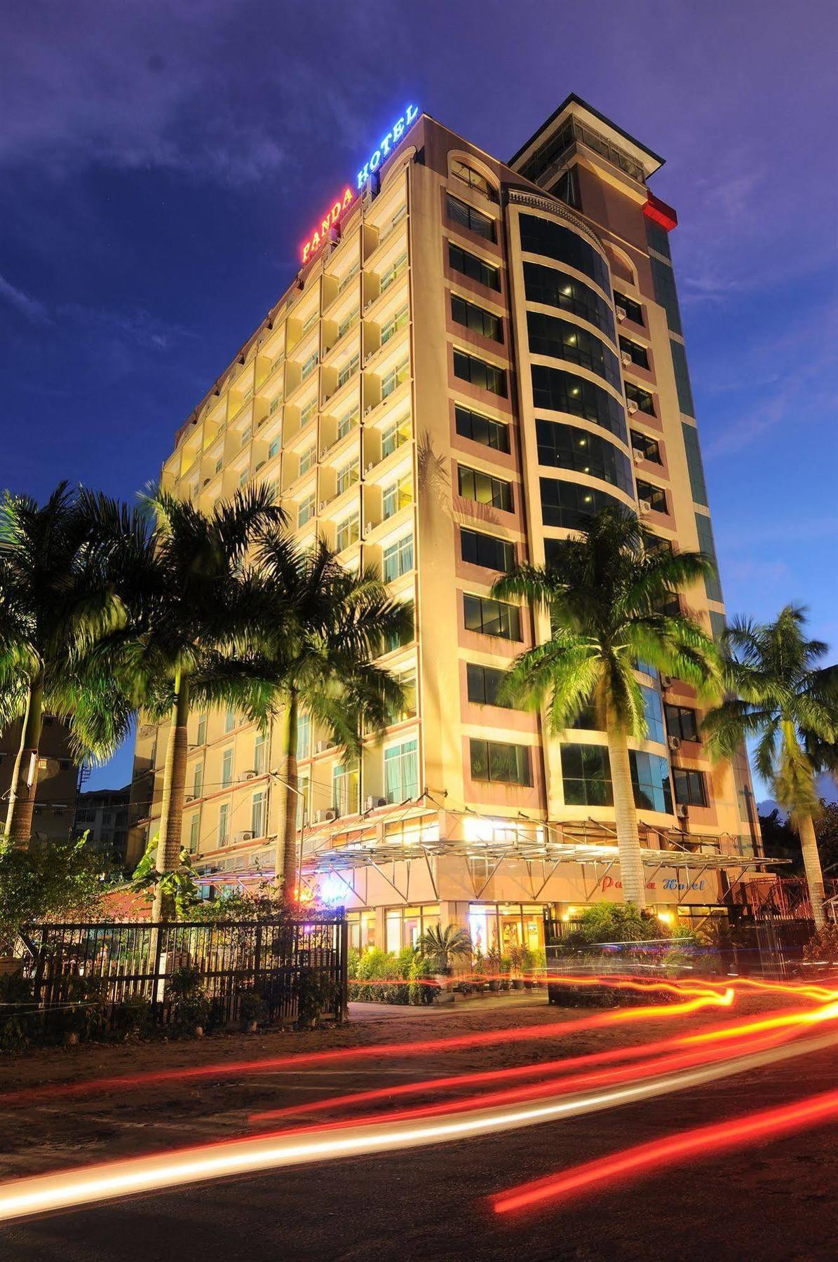 Panda Hotel Yangon Exteriör bild